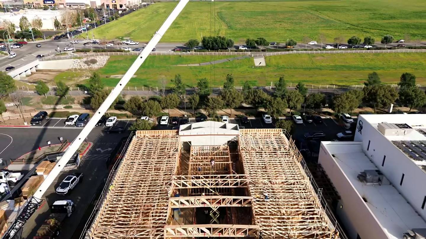 Crane working the truss field beside the Menifee ballfields
